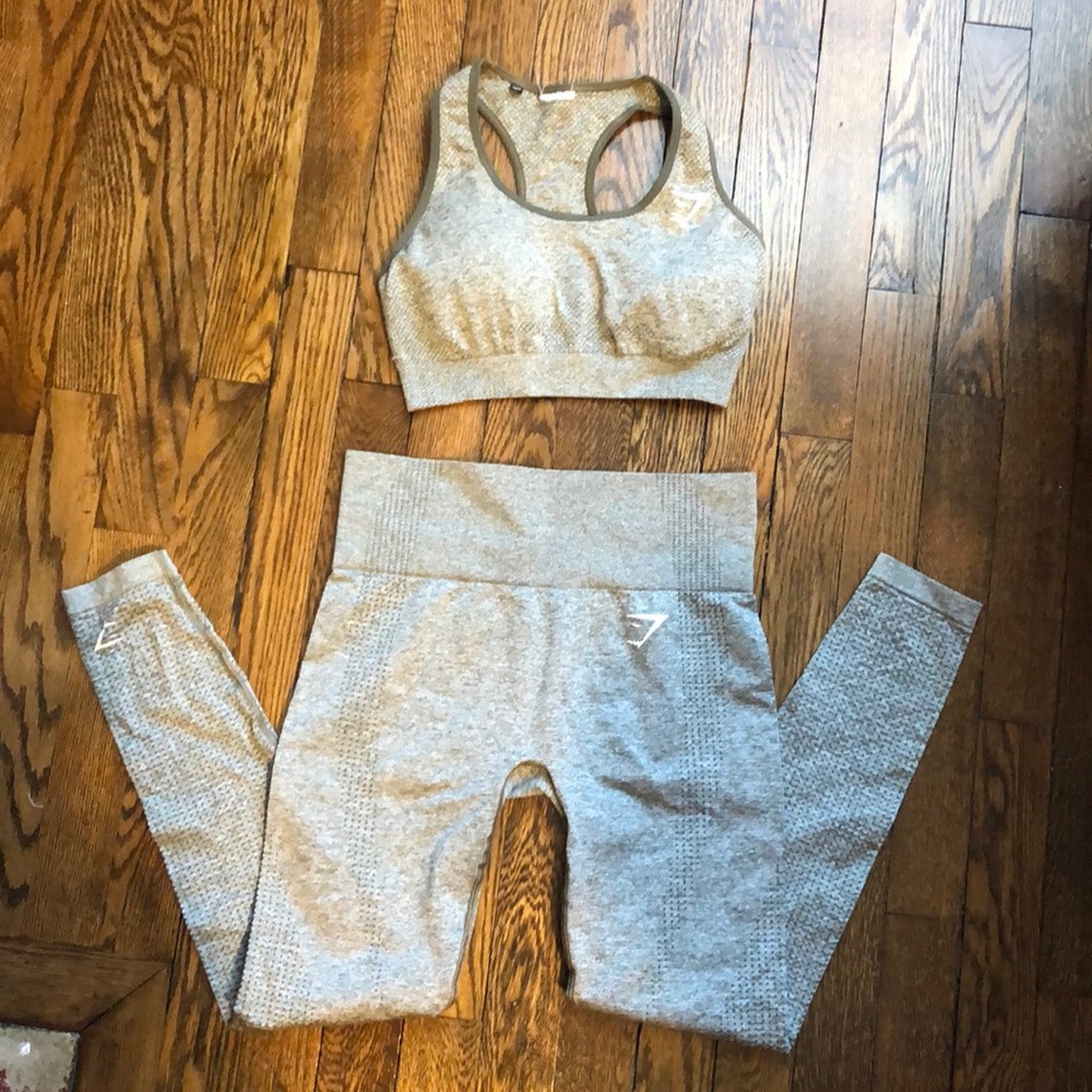 Khaki/ green gymshark Vital seamless set